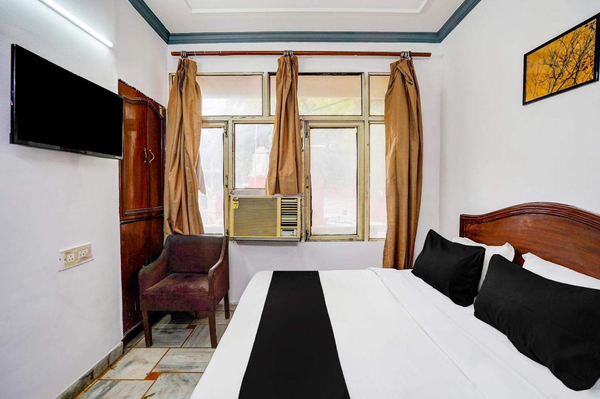 Hotel O Iconic Residency New Delhi Exterior photo